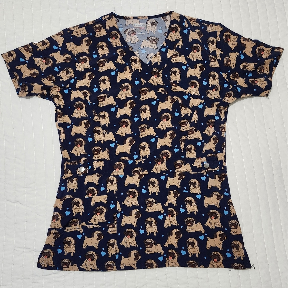 Scrubaid puggle scrub top